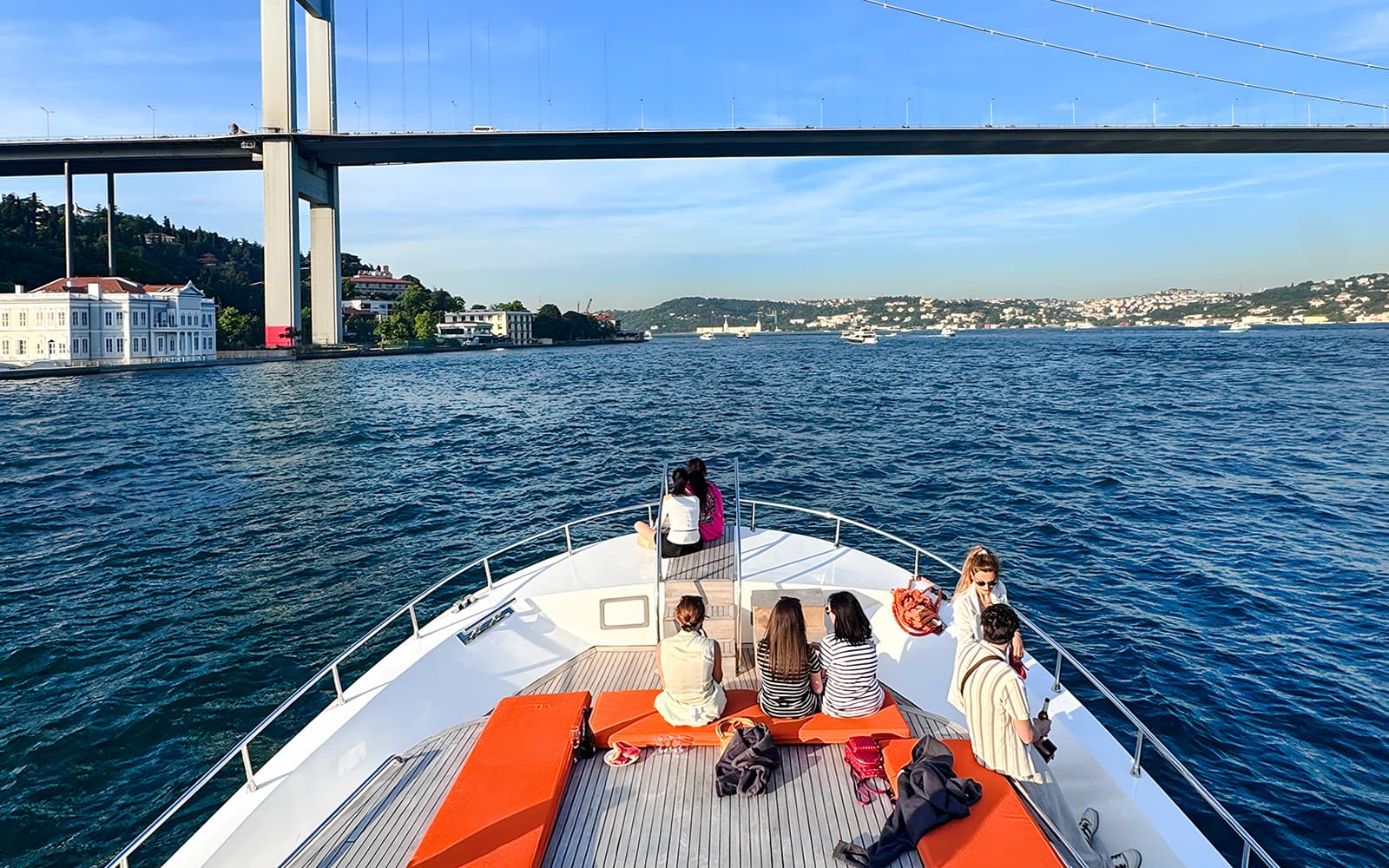 Bosphorus Yacht Sightseeing Cruise with Soft Drinks & Snacks tickets in Istanbul - Attractions | TickYourList