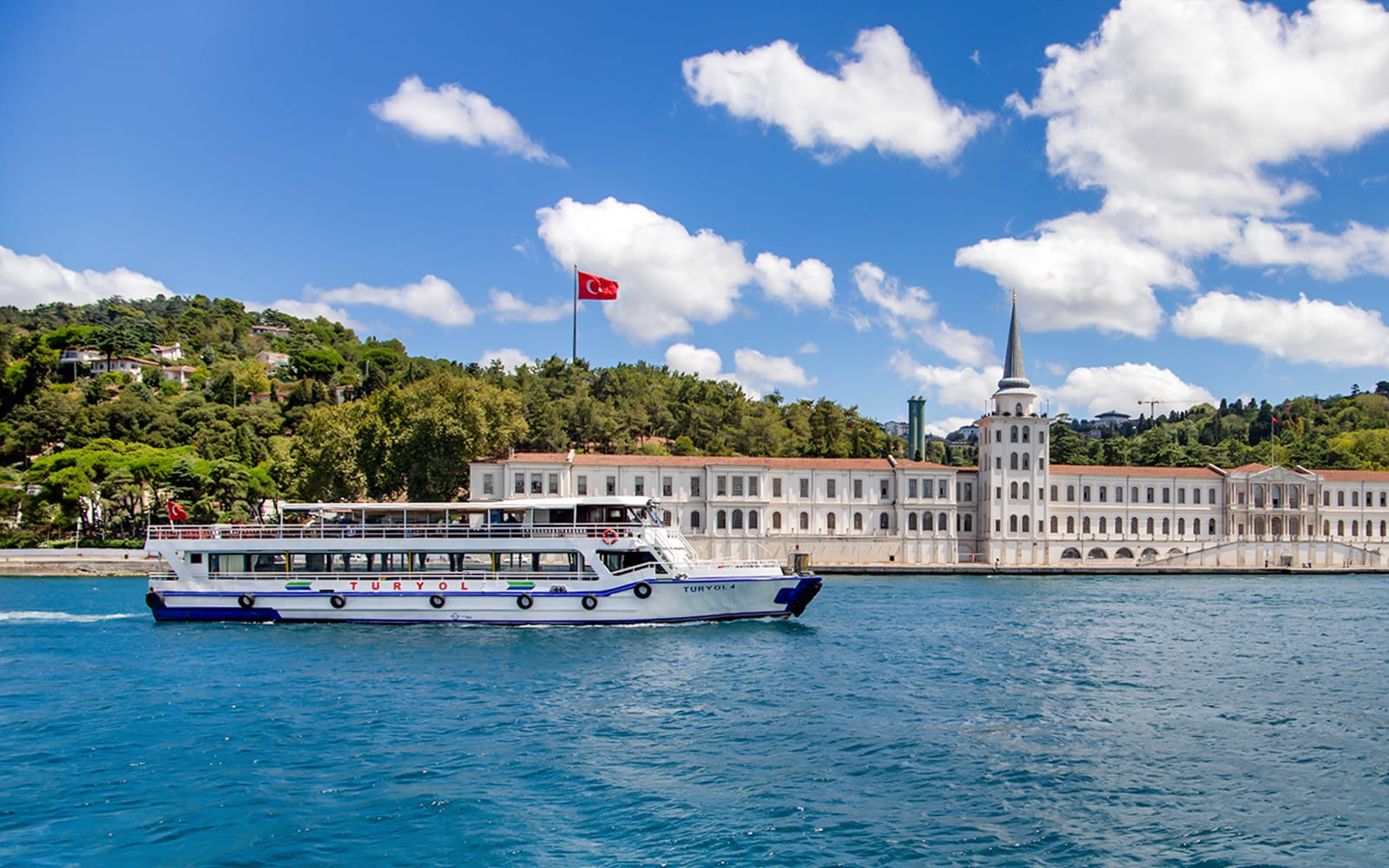 Bosphorus Sightseeing Cruise with Optional Audio Guide experience tickets in Istanbul | TickYourList