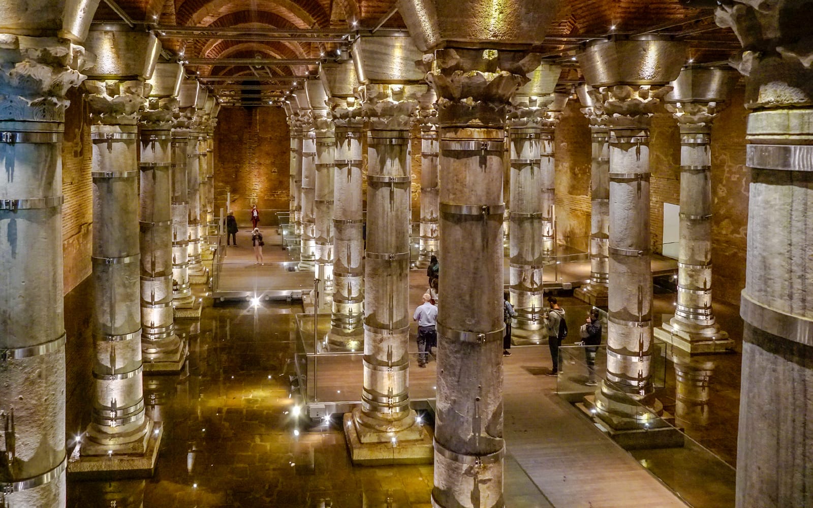 47d4ee0edbed25b2e22a9ee4360f1260-TheodosiusCistern02.jpg