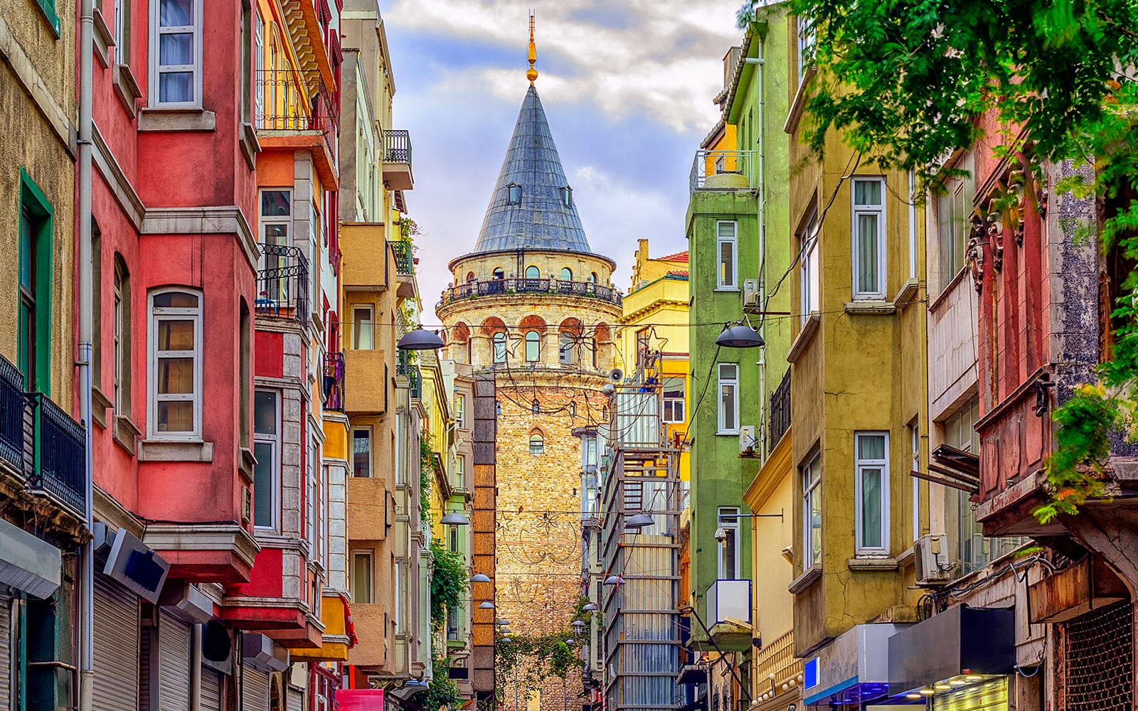 e22f6a82c19fa441e7fa9bd8578a1306-27167-istanbul-galata-and-genoese-afternoon-walking-tour-with-galata-tower-tickets-07.jpg