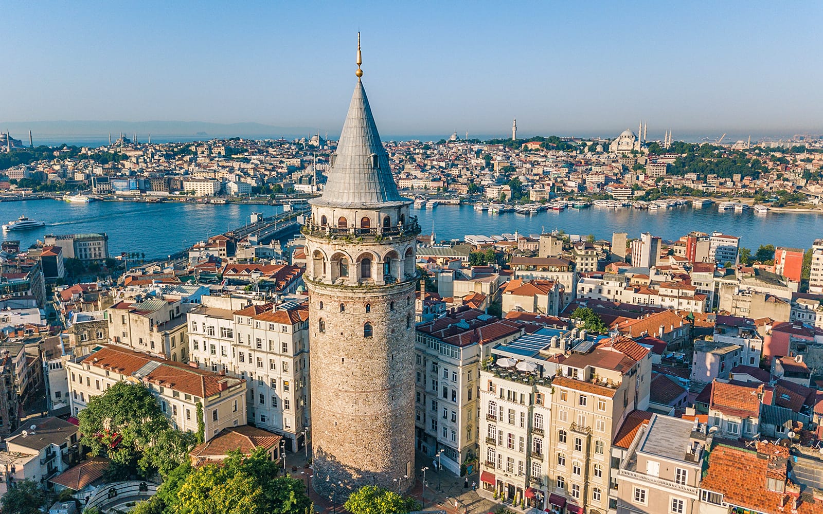 731ebf5b9561af749a146d18eed59e06-27167-istanbul-galata-and-genoese-afternoon-walking-tour-with-galata-tower-tickets-02.jpg