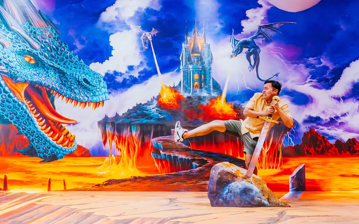 listing card gallery - Image 1 of 5