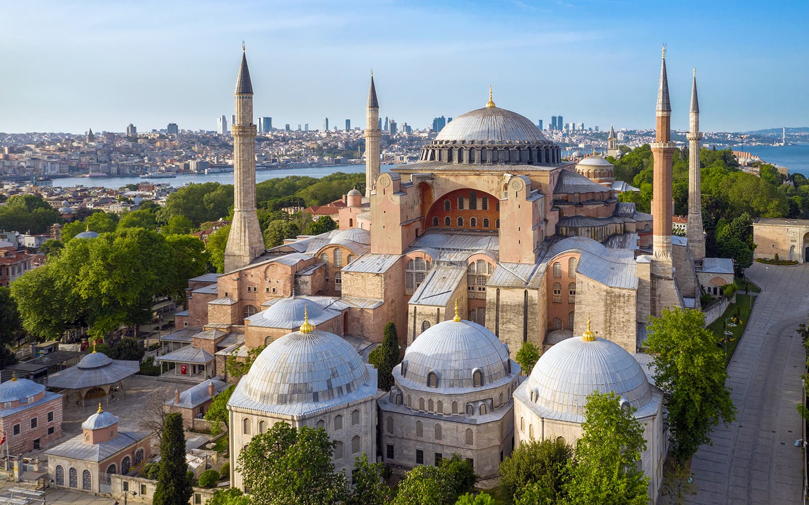 Istanbul Hagia Sophia & Blue Mosque Half-Day Small Group Tour