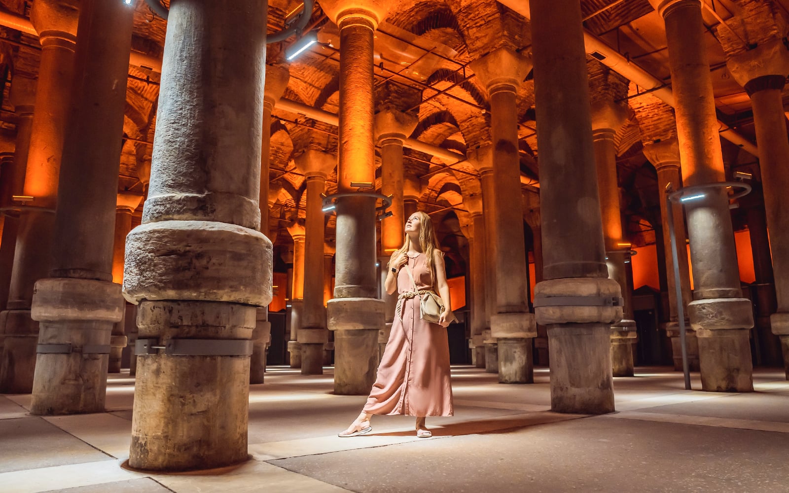 listing card gallery - Image 1 of 7