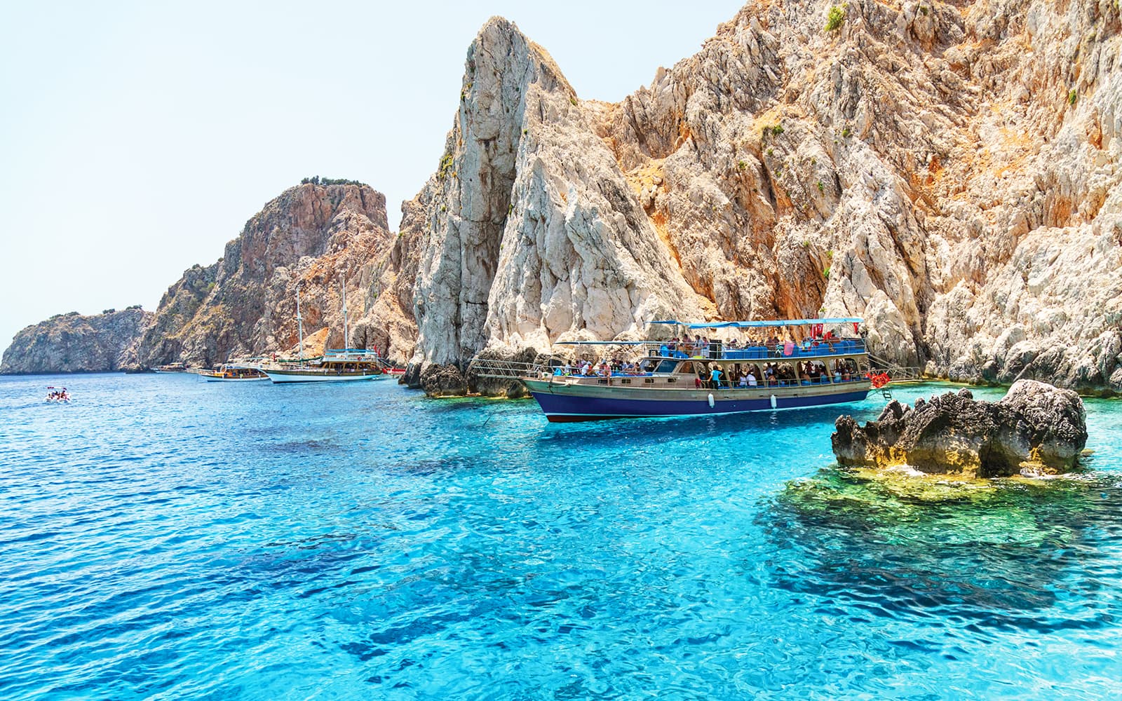 Day Cruise to Suluada Island from Antalya with Lunch & Hotel Transfers