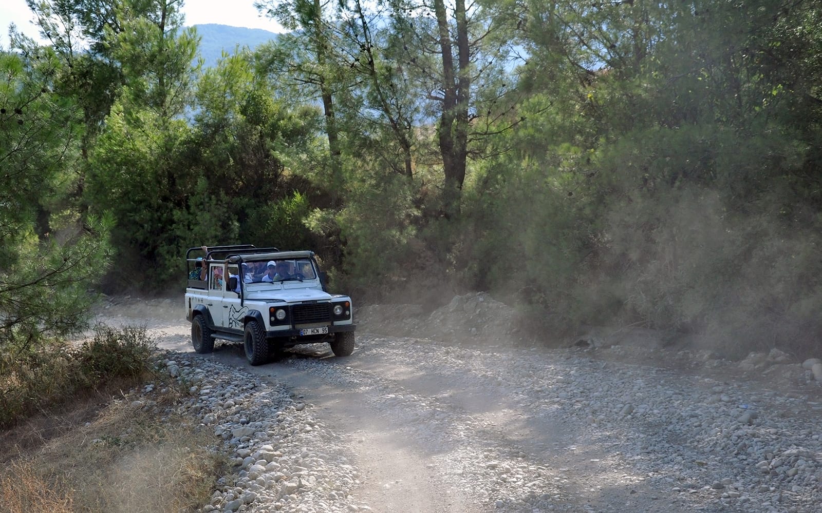 1e5dac8ee0bf143194051591934fed7f-20319-antalya-antalya-jeep-safari-experience-04.jpg