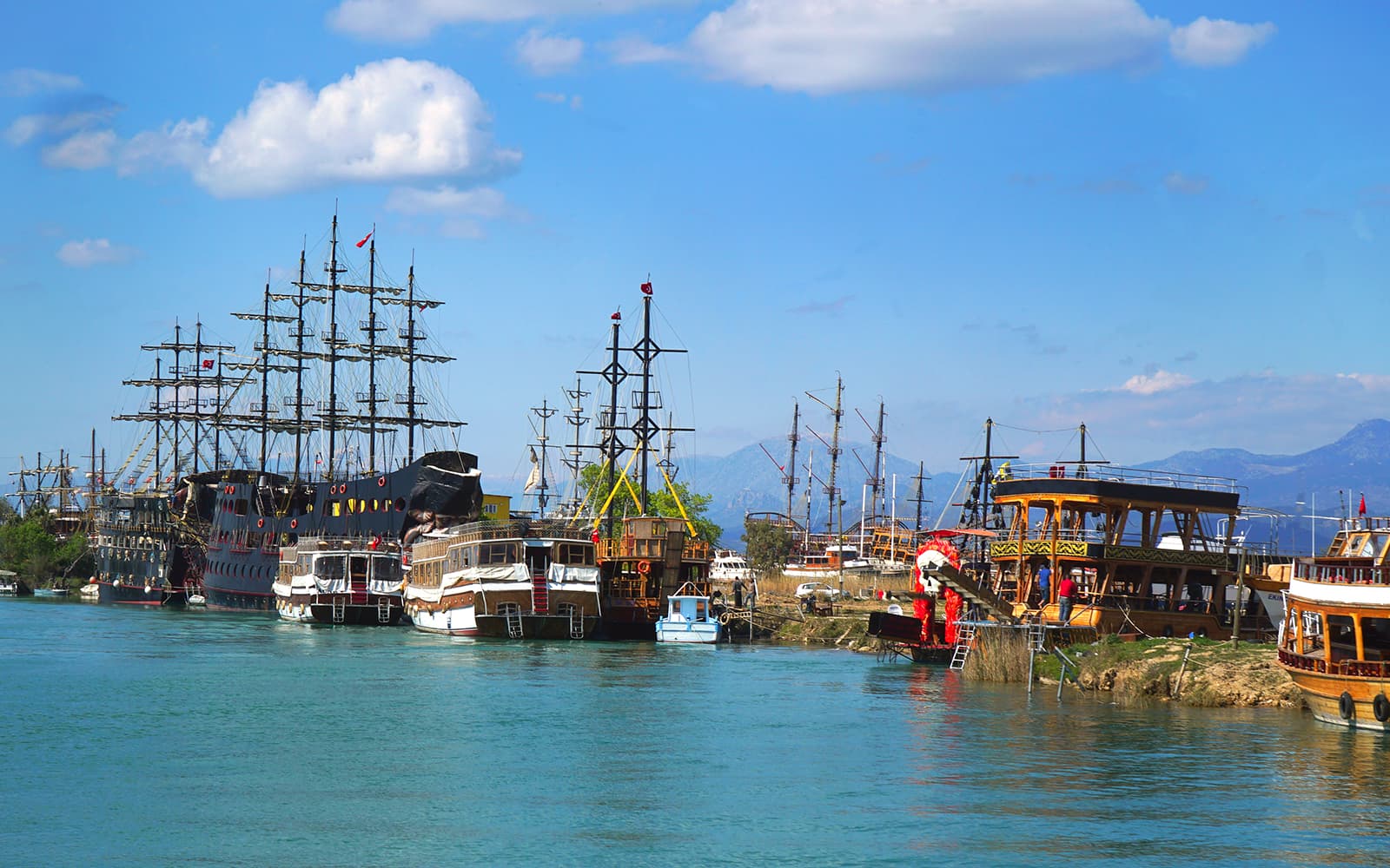 Manavgat River Cruise with a Tour of the Grand Bazaar tickets in Antalya - Activities | TickYourList