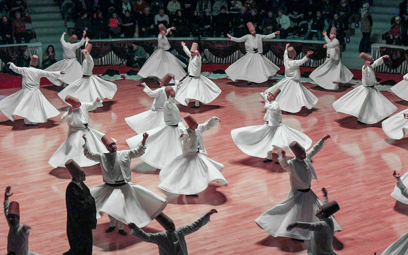 e7699eae9a7bd3c1bc42a8b1fd393f0b-24889-cappadocia-cappadocia-whirling-dervishes-journey-into-mystical-traditions-02.jpg
