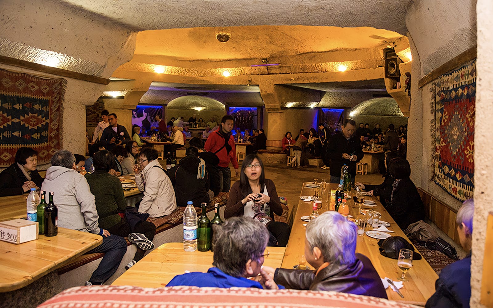 1fe648b7-146d-476a-a762-63dd24fc19fe-18376-cappadocia-cappadocia-turkish-night-in-a-cave-restaurant-with-transfer-04.jpg