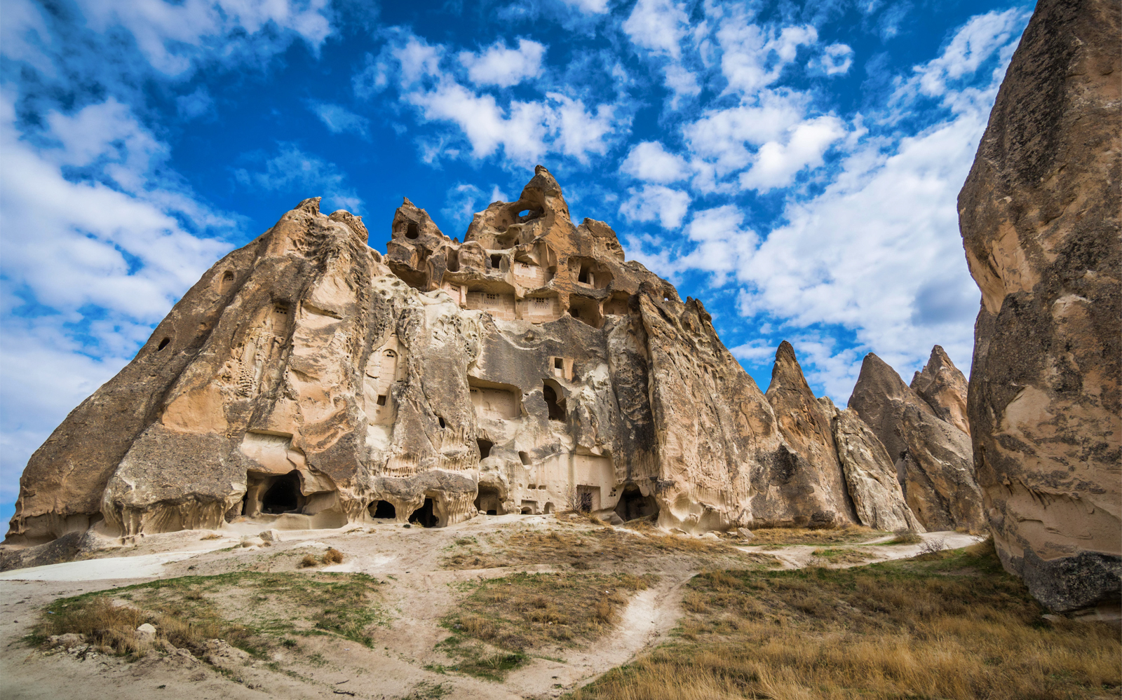 14117e4a-da5f-48d9-b507-fb50802f3380-13502-cappadocia-north-cappadocia-day-tour-02.jpg