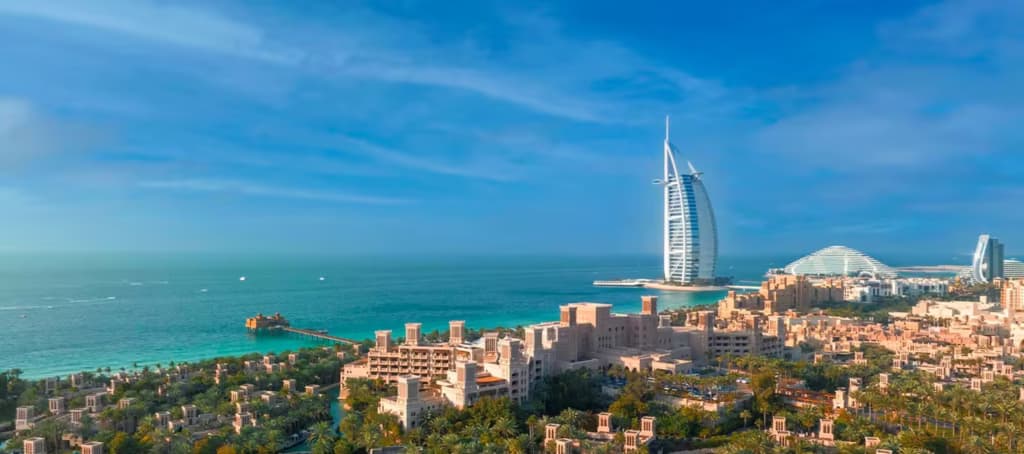 Your Stopover Guide: Dubai in 48 Hours