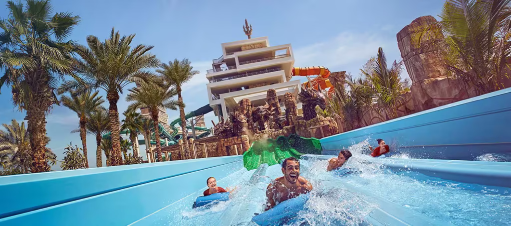 Top Thrilling Waterpark Rides in Dubai
