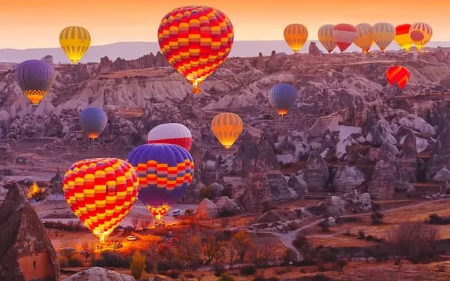 Cappadocia Göreme Sunrise Hot Air Balloon Tour