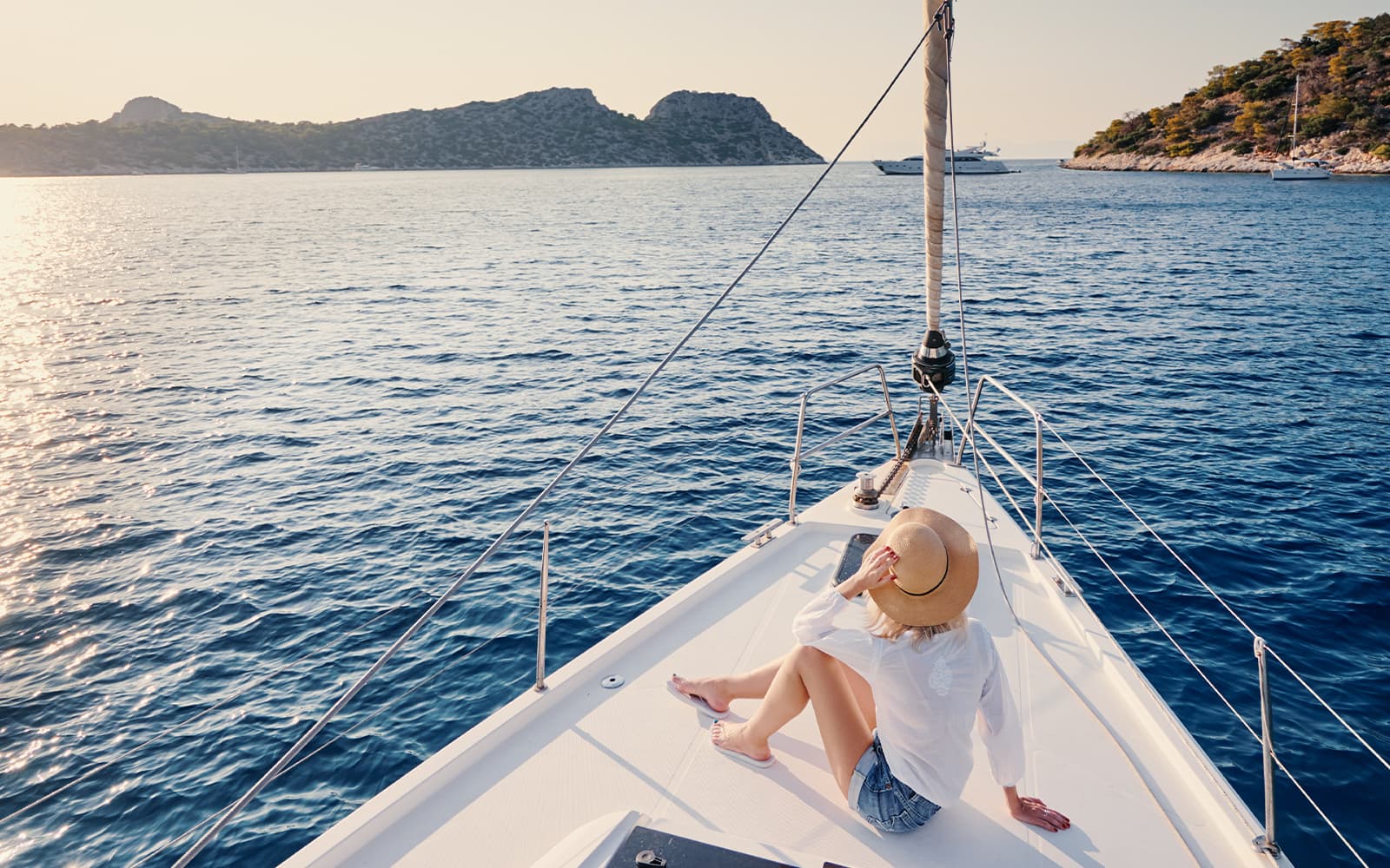 Best Cruises in Santorini | TickYourList