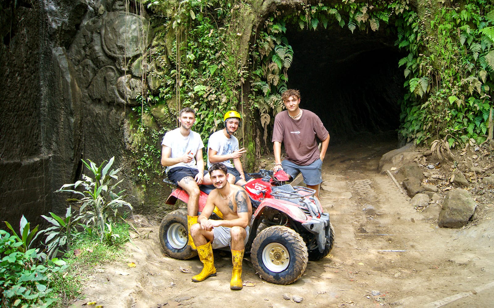 a8c20f05aa4b219491f4b5b5bd3dd736-26150-bali-bali-atv-quad-bike-guided-tour-with-lunch-06.jpg