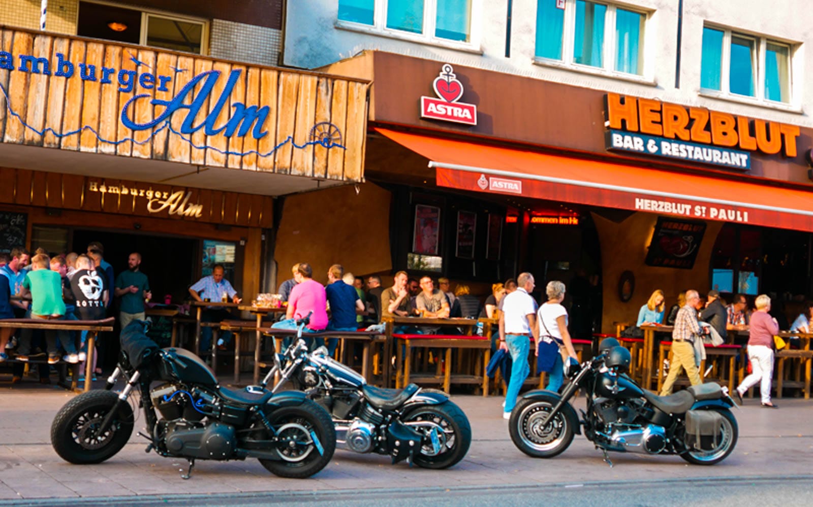 538c2d7c-e5eb-45ea-adaa-c95add964493-10411-hamburg-sex-and-crime-tour-in-hamburg-st-pauli-01.jpg