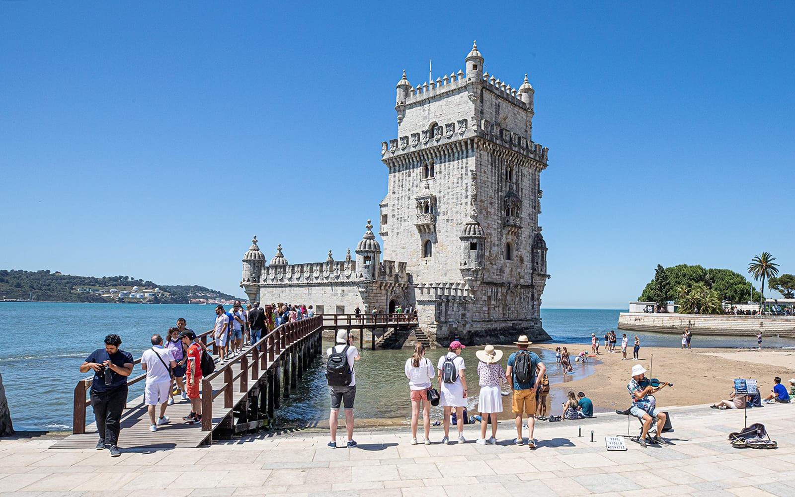 d836468b869626cae9836d5cac31a668-20935-lisbon-guided-tour-to-bele-m-tower-05.jpg