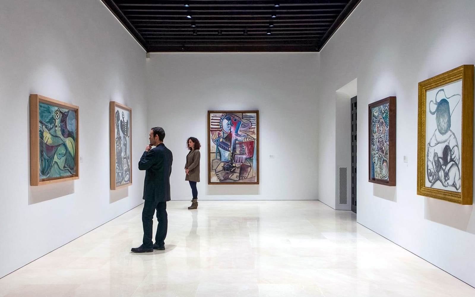 e1c53be2b2c217a75b1ea89d962aeb13-24039---Malaga---1-Hour-Guided-Tour-of-Picasso-Museum-in-Malaga--12.jpg