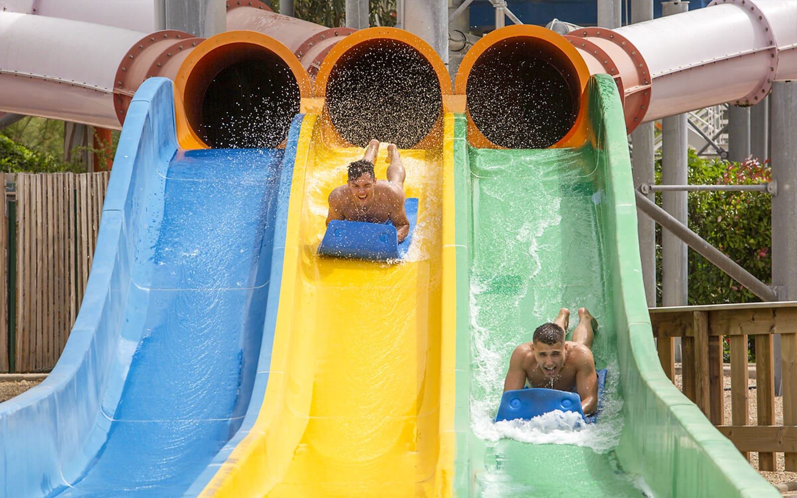 c4ea56e139767788f198c20d4f48adf6-27211-antibes-aquasplash-antibes-skip-the-line-tickets-03.jpg