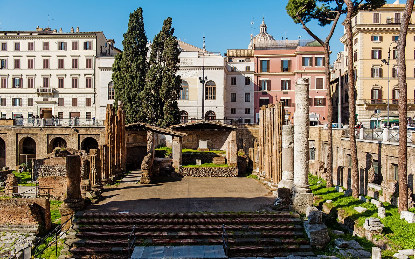 c48ebecee9c0e3beece5ad2005902dd8-25576-rome-archaeological-area-largo-argentina-tickets-01.jpg