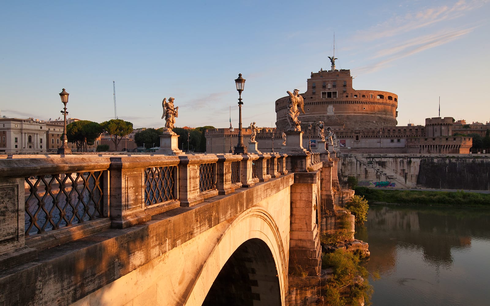 2f15b96e-2628-413e-bb3b-15fb48c90664-13091-rome-castel-sant-angelo-skip-the-line-tickets-01.jpg