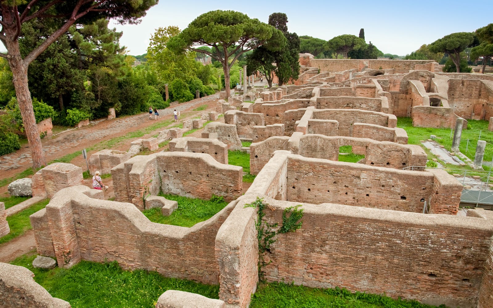 c9cf84907edde5e781bdbaf5c3d7ac12-3882-rome-ancient-ostia-half-day-trip-from-rome-01.jpg