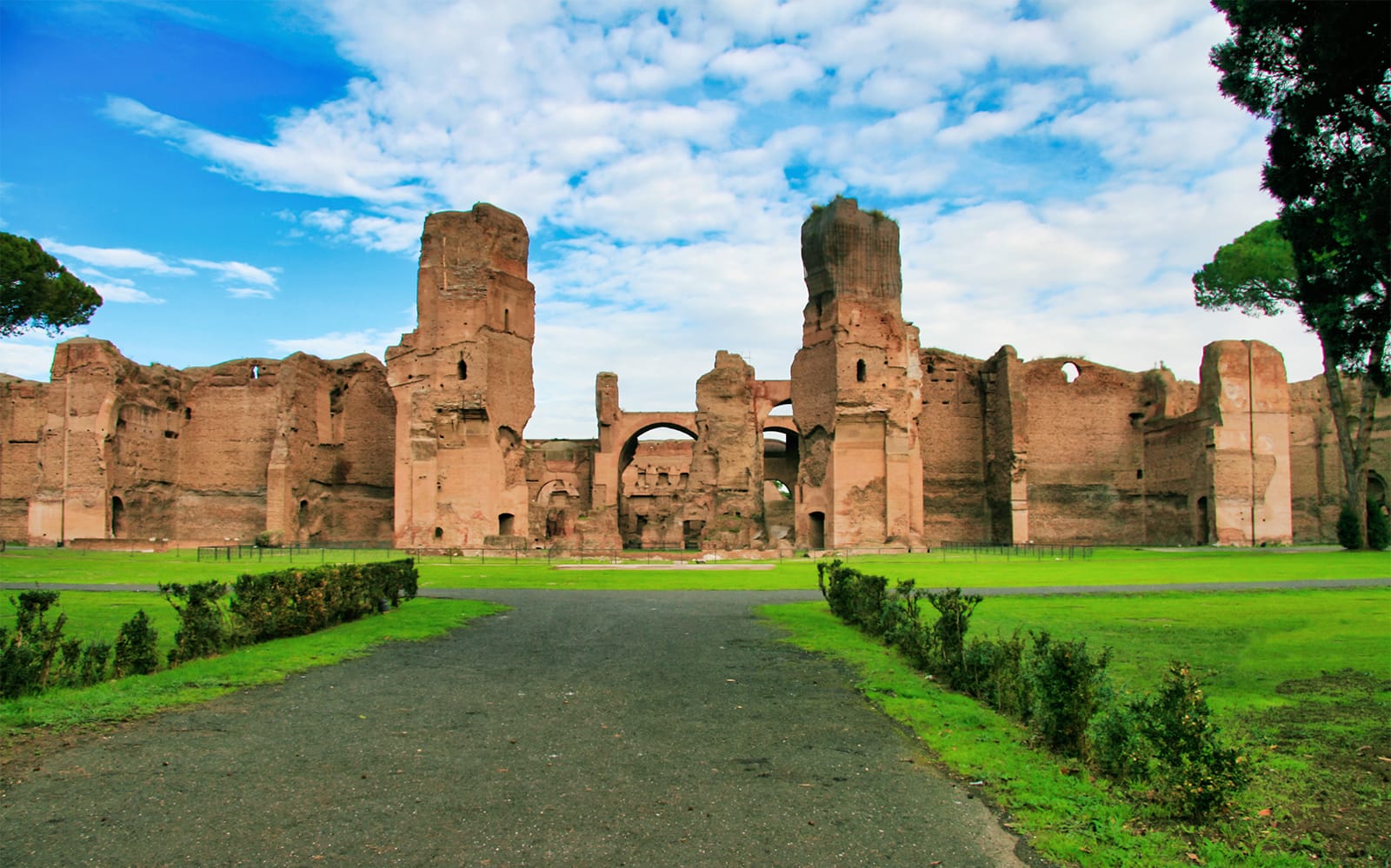 4fe0e7d7-c985-4d59-aadf-01167f2602f3-11584-rome-priority-entrance-tickets-to-the-baths-of-caracalla-02.jpg