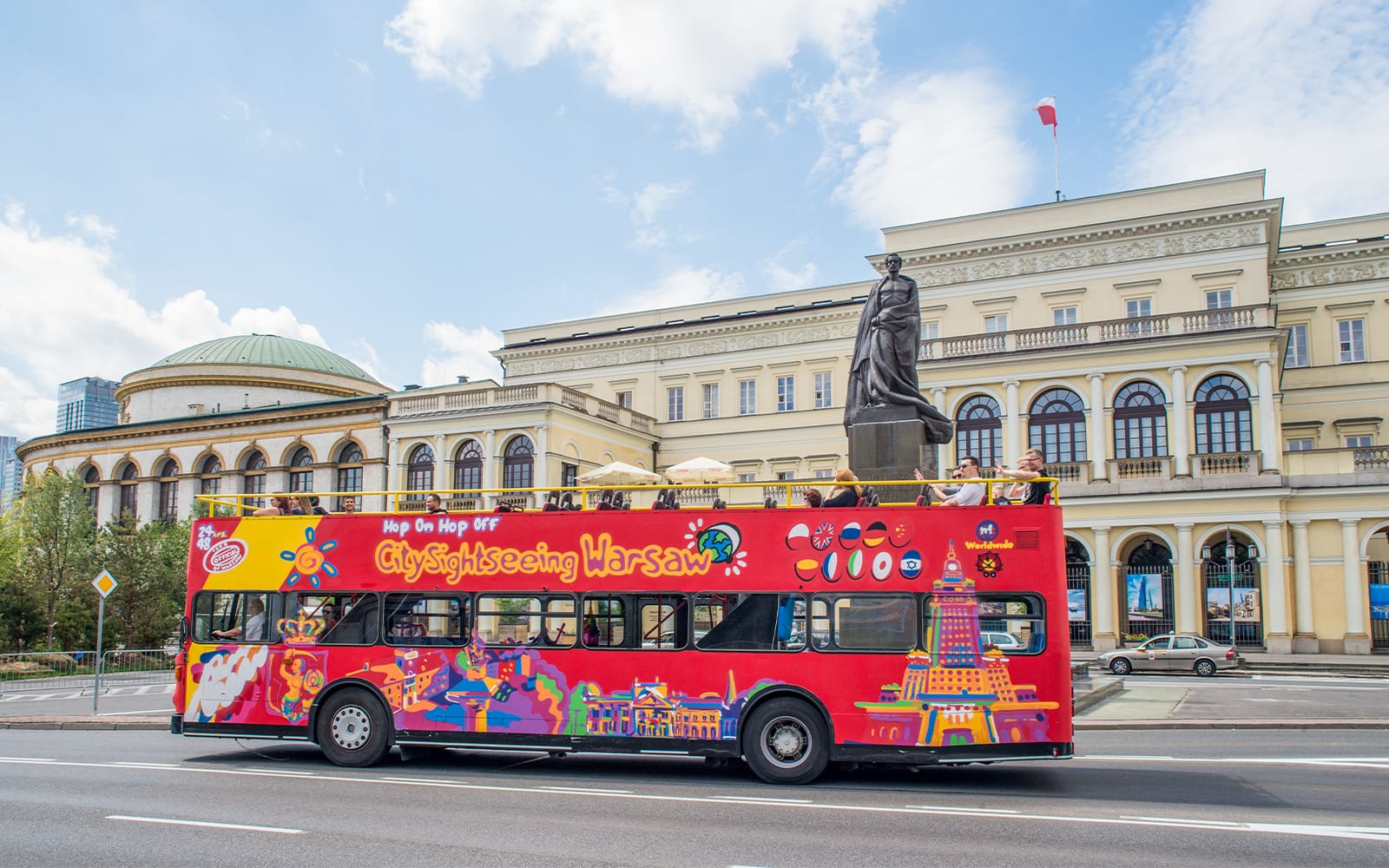 db34e30662a3ec86ade8c8314cda1996-19897-warsaw-city-sightseeing--warsaw-hop-on-hop-off-bus-tour-05.jpg