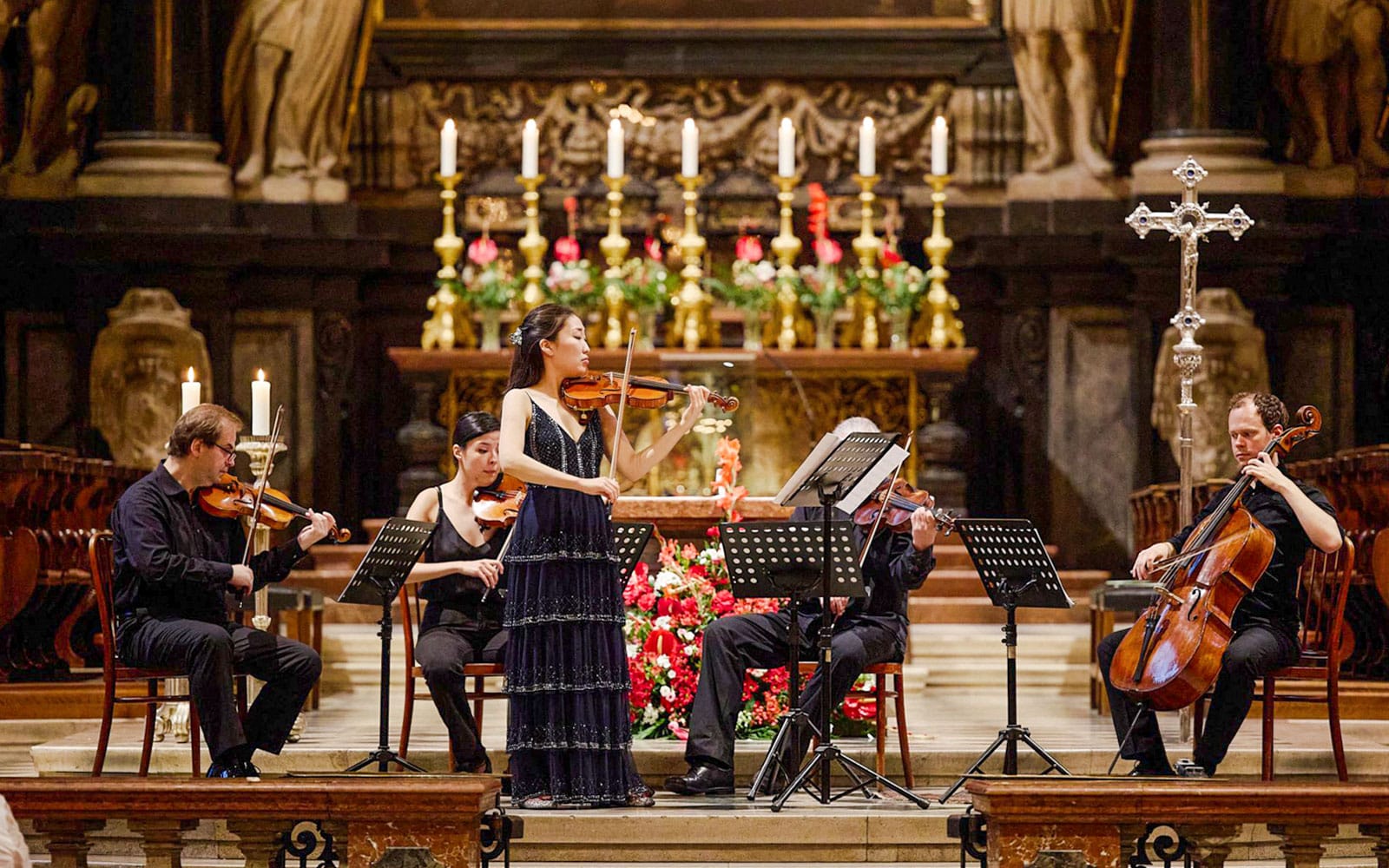 c6eba65950c961b3879ab370ce76c8f1-33057-vienna-st.-stephen-s-cathedral--vivaldi-s-four-seasons-concert-04.jpg