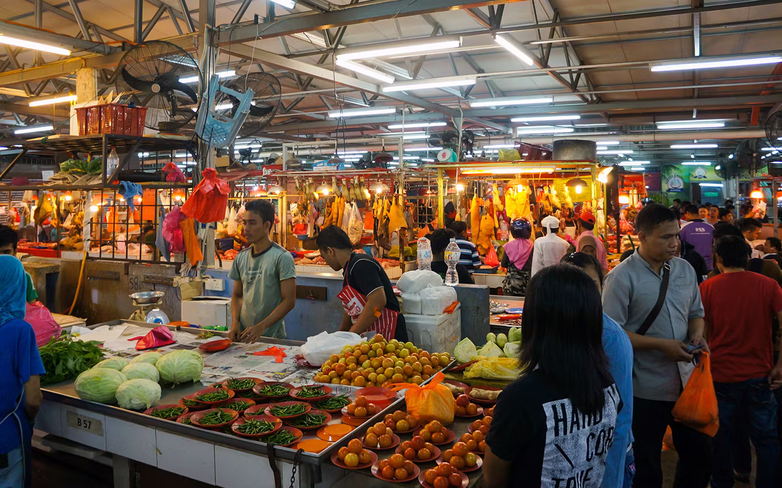 Food Tours-ec41d886614bb8325499ddd927c5c6fe-21822-kuala-lumpur-flavours-of-malaysia--off-the-beaten-track--06.avif